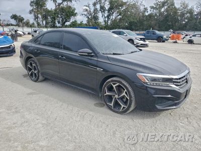 Czwarte zdjęcie samochodu z boku: 2020 VOLKSWAGEN PASSAT R-LINE VIN:1VWMA7A32LC022078 - miniatura