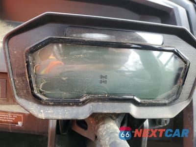 Zdjęcie 8 z 10 samochodu: 2025 KAWASAKI KRF 1000 E VIN:JKARFCE14SB500236 - miniatura