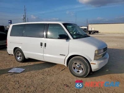 Czwarte zdjęcie samochodu z boku: 1999 CHEVROLET ASTRO VIN:1GNDM19W3XB130878 - miniatura