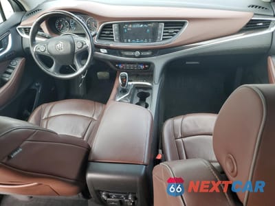 Zdjęcie 8 z 15 samochodu: 2019 BUICK ENCLAVE AVENIR VIN:5GAEVCKW7KJ141155 - miniatura