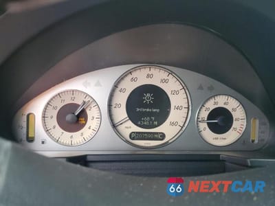 Zdjęcie 9 z 12 samochodu: 2007 MERCEDES-BENZ E 350 4MATIC VIN:WDBUF87X97B130552 - miniatura