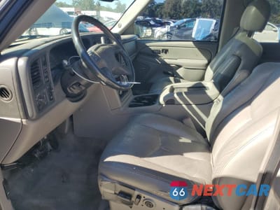 Zdjęcie 7 z 15 samochodu: 2004 CHEVROLET SUBURBAN K1500 VIN:1GNFK16Z74J254327 - miniatura