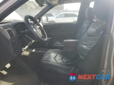 Zdjęcie 7 z 12 samochodu: 2006 GMC CANYON VIN:1GTDT136568127688 - miniatura