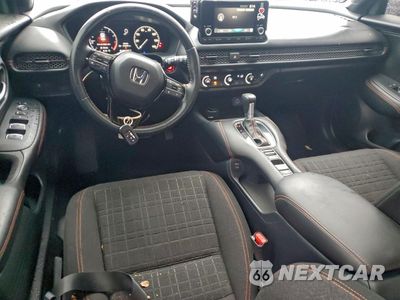 Zdjęcie 8 z 13 samochodu: 2025 HONDA HR-V SPORT VIN:3CZRZ2H57SM725517 - miniatura