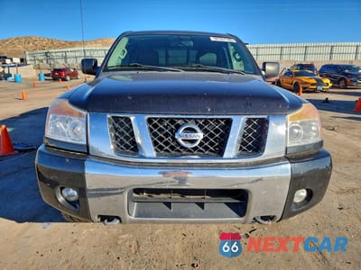 Piąte zdjęcie samochodu w środku: 2012 NISSAN TITAN S VIN:1N6AA0CC2CN328161 - miniatura