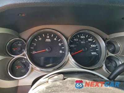 Zdjęcie 9 z 12 samochodu: 2008 GMC SIERRA VIN:1GTEC19J18Z173936 - miniatura