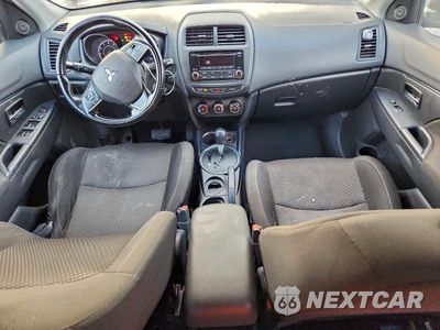 Zdjęcie 8 z 12 samochodu: 2016 MITSUBISHI OUTLANDER SPORT VIN:JA4AP3AU2GZ053088 - miniatura