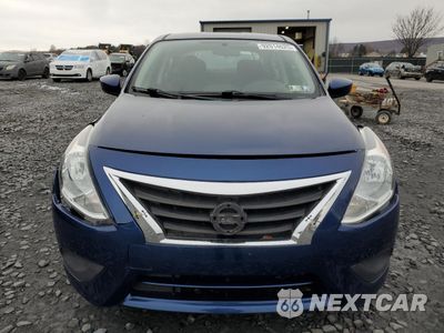 Piąte zdjęcie samochodu w środku: 2018 NISSAN VERSA S VIN:3N1CN7AP2JL816024 - miniatura