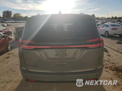 Zdjęcie 6 z 11 samochodu: 2021 CHRYSLER PACIFICA TOURING VIN:2C4RC1FG8MR501190 - miniatura