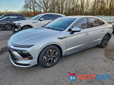 2024 HYUNDAI SONATA SEL KMHL64JA2RA381296 - główne zdjęcie licytacji z USA - miniatura