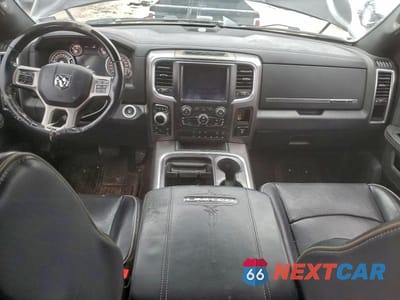 Zdjęcie 8 z 12 samochodu: 2018 RAM 1500 LONGHORN VIN:1C6RR7PTXJS155920 - miniatura