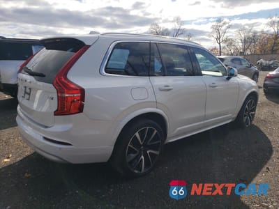 Trzecie zdjęcie samochodu z tyłu: 2022 VOLVO XC90 T6 MOMENTUM VIN:YV4A221K4N1809770 - miniatura
