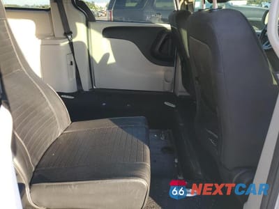 Zdjęcie 11 z 14 samochodu: 2019 DODGE GRAND CARAVAN SE VIN:2C4RDGBG3KR728600 - miniatura