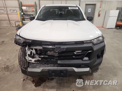 Piąte zdjęcie samochodu w środku: 2023 CHEVROLET COLORADO TRAIL BOSS VIN:1GCPTEEK7P1122937 - miniatura