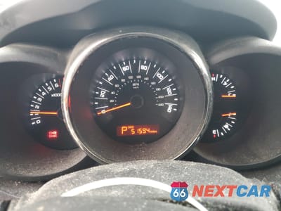 Zdjęcie 9 z 12 samochodu: 2011 KIA SOUL + VIN:KNDJT2A20B7329587 - miniatura