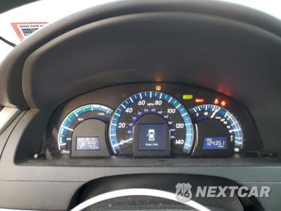 Zdjęcie 9 z 14 samochodu: 2013 TOYOTA CAMRY HYBRID VIN:4T1BD1FK4DU094440 - miniatura