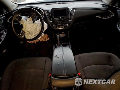 Zdjęcie 8 z 14 samochodu: 2018 CHEVROLET MALIBU LT VIN:1G1ZD5ST9JF270321 - miniatura