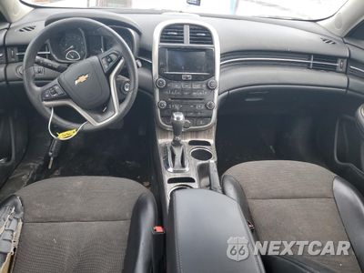 Zdjęcie 8 z 12 samochodu: 2014 CHEVROLET MALIBU 1LT VIN:1G11C5SL3EF304579 - miniatura