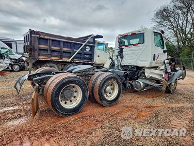 Czwarte zdjęcie samochodu z boku: 2019 INTERNATIONAL RH613 VIN:3HSDWTZR2KN610034 - miniatura