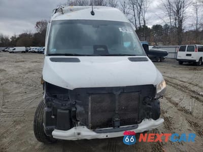Piąte zdjęcie samochodu w środku: 2025 MERCEDES-BENZ SPRINTER 2500 VIN:W1Y4KCHY5SP755223 - miniatura