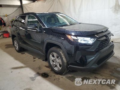 Czwarte zdjęcie samochodu z boku: 2025 TOYOTA RAV4 XLE VIN:2T3RWRFV1SW261357 - miniatura