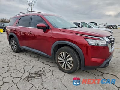 Czwarte zdjęcie samochodu z boku: 2024 NISSAN PATHFINDER SL VIN:5N1DR3CA8RC230292 - miniatura