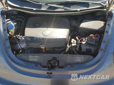 Zdjęcie 11 z 12 samochodu: 2004 VOLKSWAGEN NEW BEETLE GLS VIN:3VWCD31Y44M310479 - miniatura