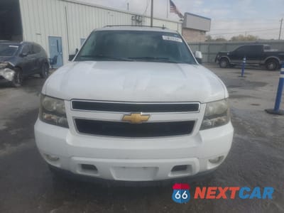 Piąte zdjęcie samochodu w środku: 2009 CHEVROLET SUBURBAN K1500 LT VIN:1GNFK26329R216255 - miniatura