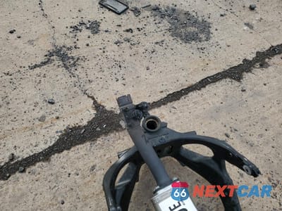 Zdjęcie 7 z 9 samochodu: 2018 SUZUKI GSX-R1000 R VIN:JS1DM11HXJ2100753 - miniatura