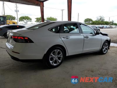 Trzecie zdjęcie samochodu z tyłu: 2025 HONDA ACCORD LX VIN:1HGCY1F25SA076171 - miniatura