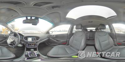 Zdjęcie 15 z 16 samochodu: 2019 HYUNDAI IONIQ LIMITED VIN:KMHC05LC8KU136187 - miniatura