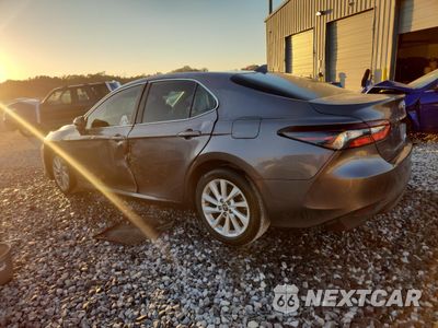 Drugie zdjęcie samochodu z przodu: 2022 TOYOTA CAMRY LE VIN:4T1R11AK7NU624271 - miniatura