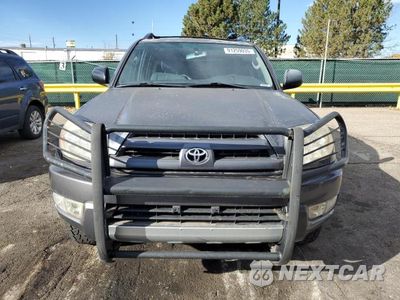 Piąte zdjęcie samochodu w środku: 2004 TOYOTA 4RUNNER SR5 VIN:JTEBU14R040039605 - miniatura