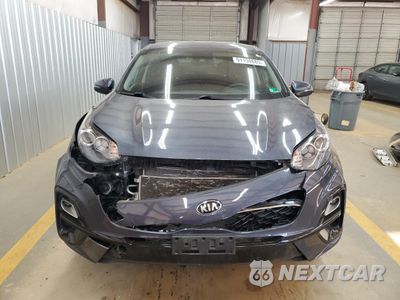 Czwarte zdjęcie samochodu z boku: 2021 KIA SPORTAGE LX VIN:KNDPMCAC0M7925033 - miniatura