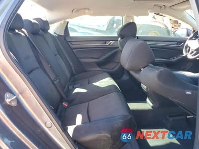 Zdjęcie 10 z 12 samochodu: 2018 HONDA ACCORD EX VIN:1HGCV1F44JA228451 - miniatura