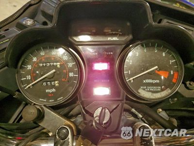 Zdjęcie 7 z 10 samochodu: 1982 HONDA GL1100 A VIN:1HFSC0227CA228855 - miniatura