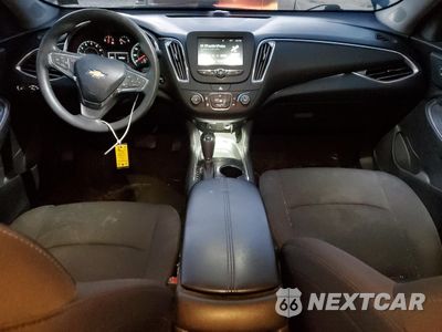 Zdjęcie 8 z 13 samochodu: 2018 CHEVROLET MALIBU LT VIN:1G1ZD5ST2JF272010 - miniatura