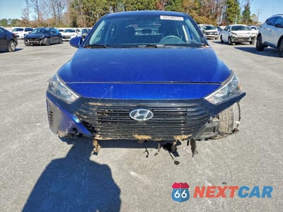 Piąte zdjęcie samochodu w środku: 2019 HYUNDAI IONIQ BLUE VIN:KMHC65LC5KU113612 - miniatura