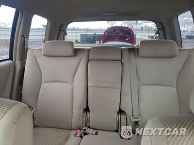 Zdjęcie 10 z 13 samochodu: 2004 TOYOTA HIGHLANDER BASE VIN:JTEDP21A840041302 - miniatura
