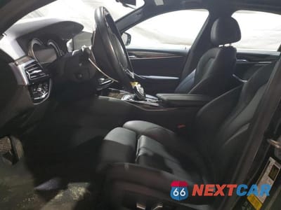 Zdjęcie 7 z 12 samochodu: 2018 BMW 530 XI VIN:WBAJA7C51JWA72230 - miniatura