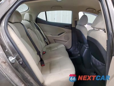 Zdjęcie 10 z 12 samochodu: 2015 KIA OPTIMA LX VIN:5XXGM4A7XFG392899 - miniatura