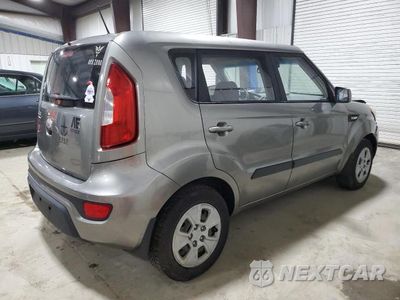 Trzecie zdjęcie samochodu z tyłu: 2013 KIA SOUL VIN:KNDJT2A52D7633419 - miniatura