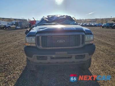Piąte zdjęcie samochodu w środku: 2004 FORD EXCURSION LIMITED VIN:1FMSU43P14EB83510 - miniatura