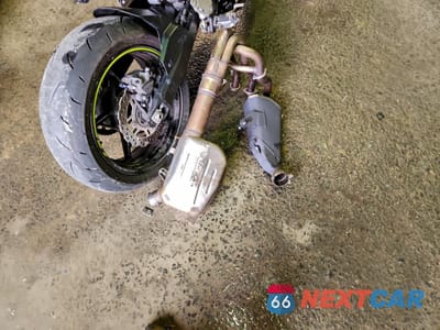 Zdjęcie 9 z 11 samochodu: 2024 KAWASAKI ZR900 F VIN:ML5ZRDF13RDA69207 - miniatura