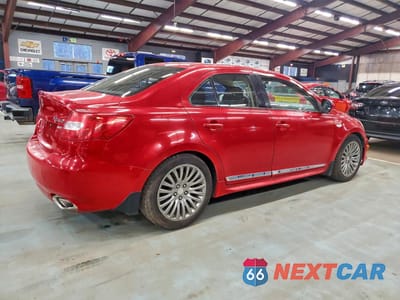 Trzecie zdjęcie samochodu z tyłu: 2012 SUZUKI KIZASHI SPORT GTS VIN:JS2RF9A61C6100158 - miniatura