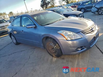 Czwarte zdjęcie samochodu z boku: 2011 NISS ALTIMA BASE VIN:1N4AL2APXBN422324 - miniatura