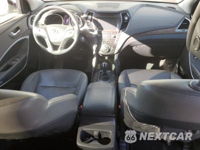 Zdjęcie 8 z 13 samochodu: 2017 HYUNDAI SANTA FE SE ULTIMATE VIN:KM8SRDHF9HU255129 - miniatura