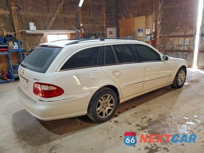 Trzecie zdjęcie samochodu z tyłu: 2004 MERCEDES-BENZ E 320 4MATIC VIN:WDBUH82J94X112788 - miniatura