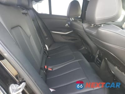 Zdjęcie 10 z 12 samochodu: 2022 BMW 330I VIN:3MW5R1J05N8C31504 - miniatura