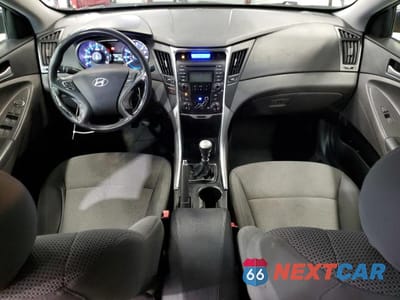 Zdjęcie 8 z 12 samochodu: 2012 HYUNDAI SONATA GLS VIN:5NPEB4AC0CH434023 - miniatura
